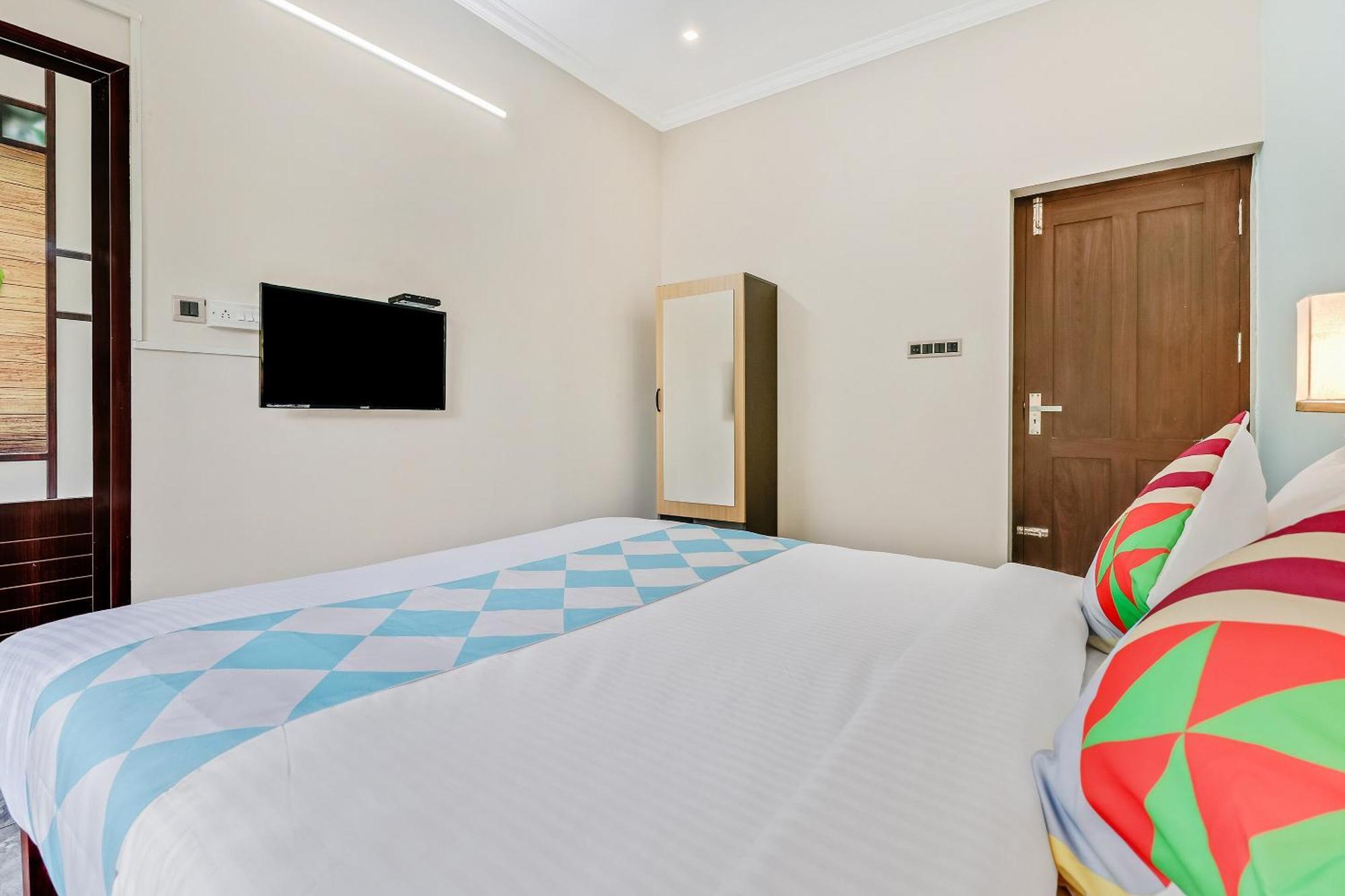 Hotel O Home Royal Salem Kakkayam Kültér fotó